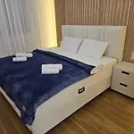 Apartment Lux Maya 1