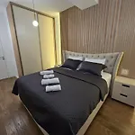 Lux Maya 1 Apartment