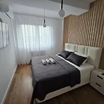 Apartment Lux Maya 1