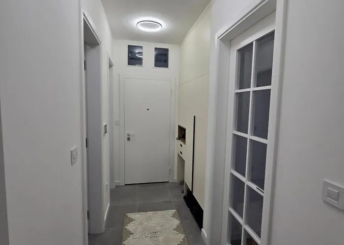 Lux Maya 1 Banja Luka